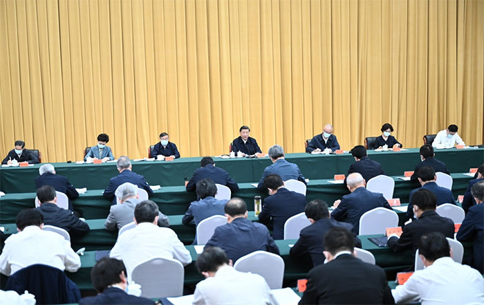 6月2日，中共中央總書(shū)記、國(guó)家主席、中央軍委主席習(xí)近平在北京出席文化傳承發(fā)展座談會(huì)并發(fā)表重要講話
